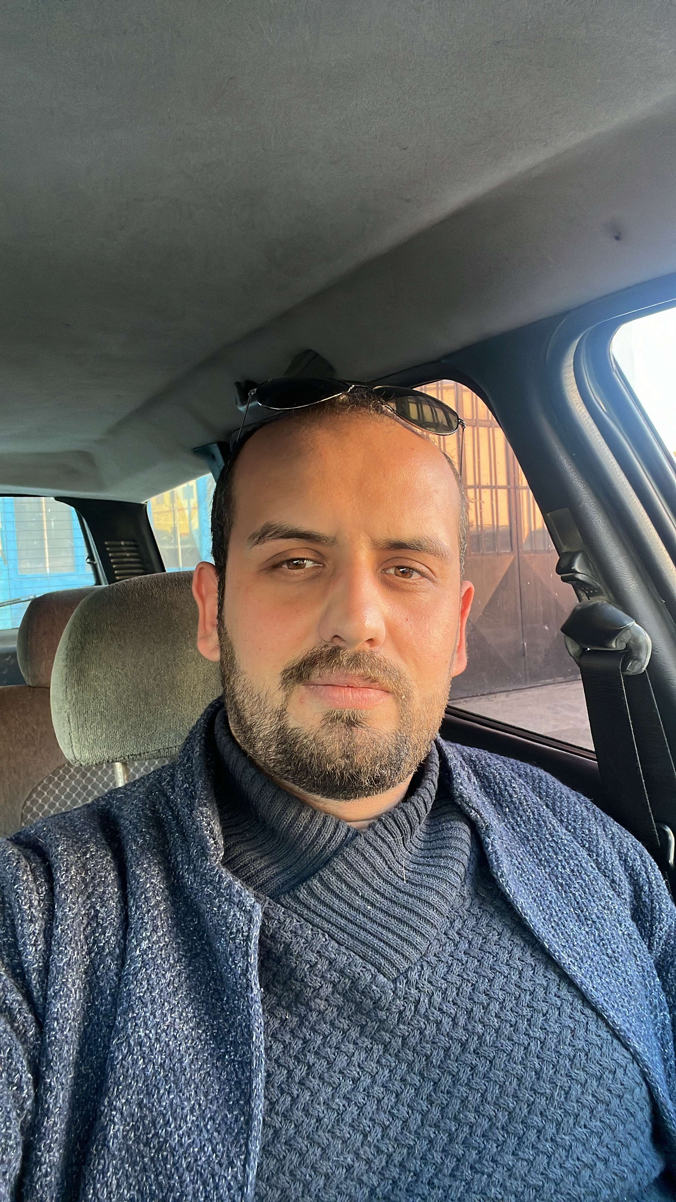 Ismail Inceefe
